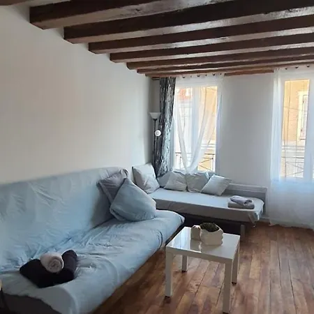 Superbe Bord De Marne Lägenhet Jouarre